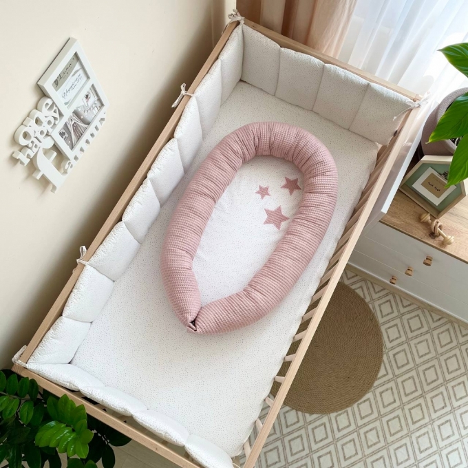 Baby nest roz 6
